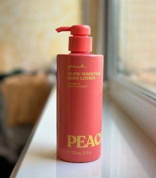 Лосьйон для тіла PINK Peach Glow-Boosting Body Lotion 355 мл 59c-cb9 фото
